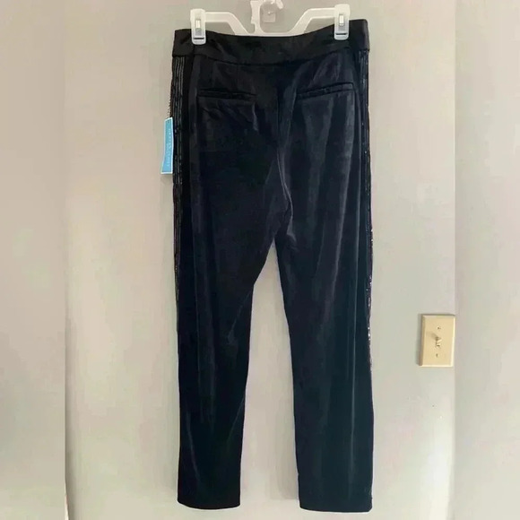 Woman’s Draper James Black Velvet Sequined Accent Holiday Workwear Pants Size 8 - Picture 8 of 13